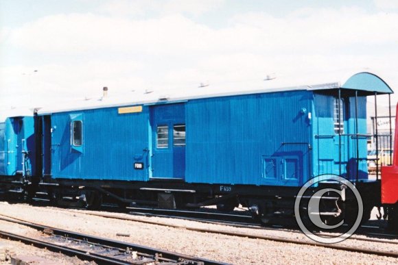 F699